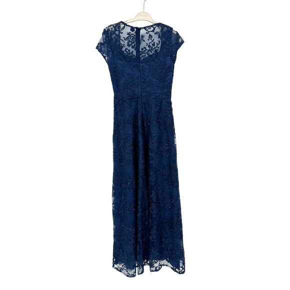 La Femme 27951 Navy Floral Gown Modest Cap Sleeve Size 6 - Picture 5 of 6